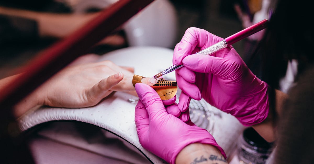 Best Practices for Maintaining a Clean Nail Salon Environment