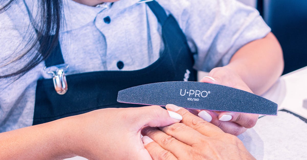 The Benefits of Professional Waxing Services for Smooth Skin