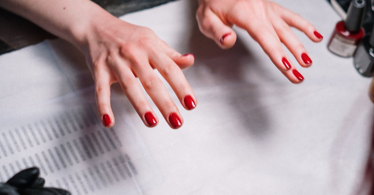 The Best Nail Files for a Smooth Finish